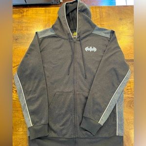 Men’s Batman 100% polyester sweatshirt.